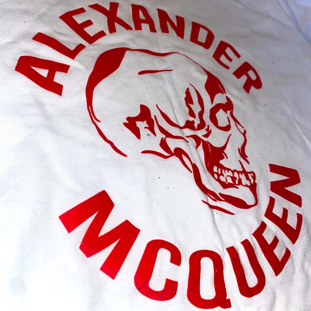 ALEXANDER MCQUEEN SUEDE GRAPHIC TEE SZ XL